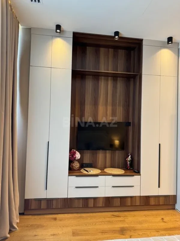Kirayə verilir 1 otaqlı mənzil 46 m²