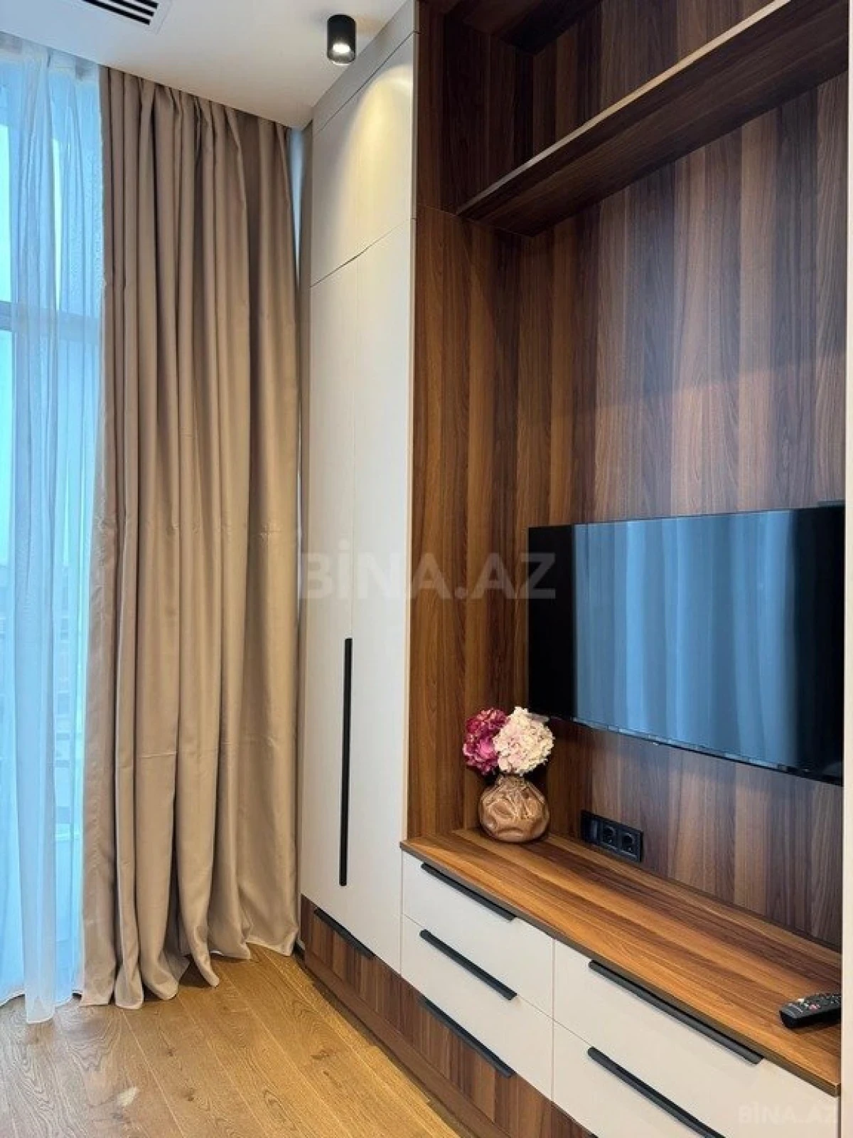 Kirayə verilir 1 otaqlı mənzil 46 m²
