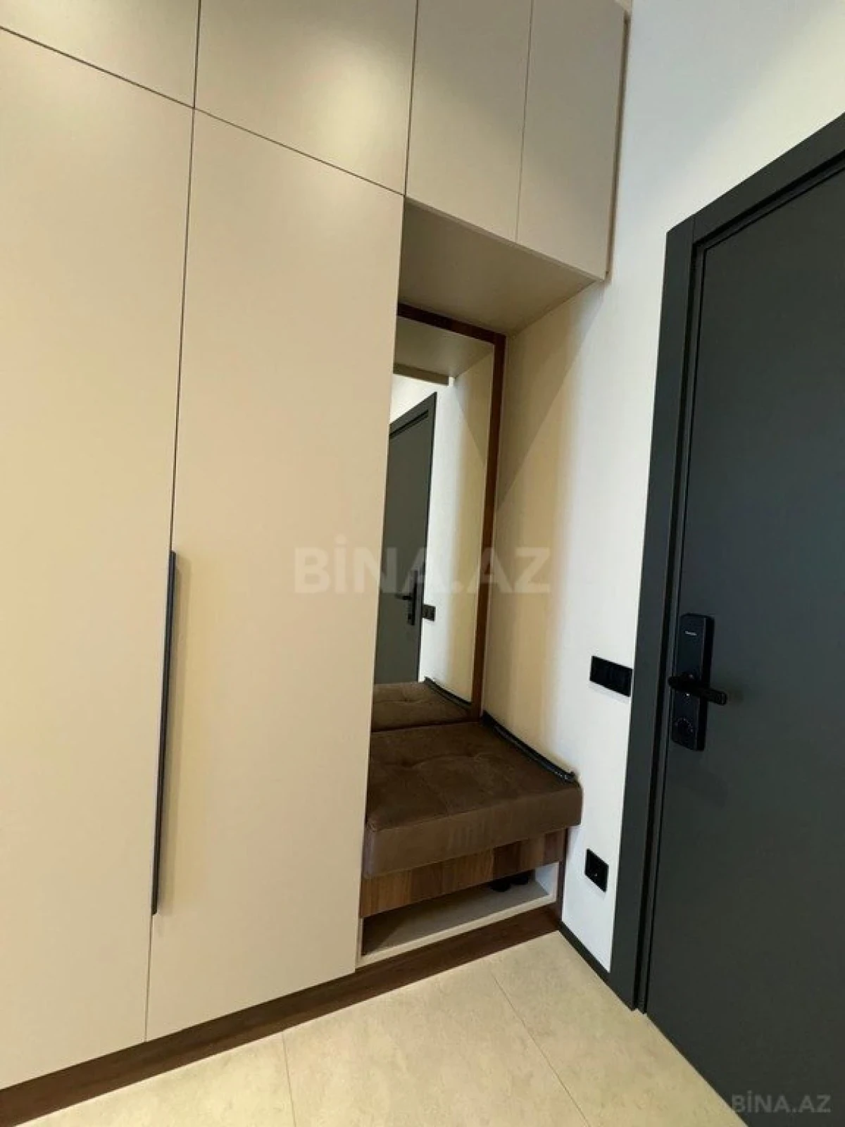 Kirayə verilir 1 otaqlı mənzil 46 m²