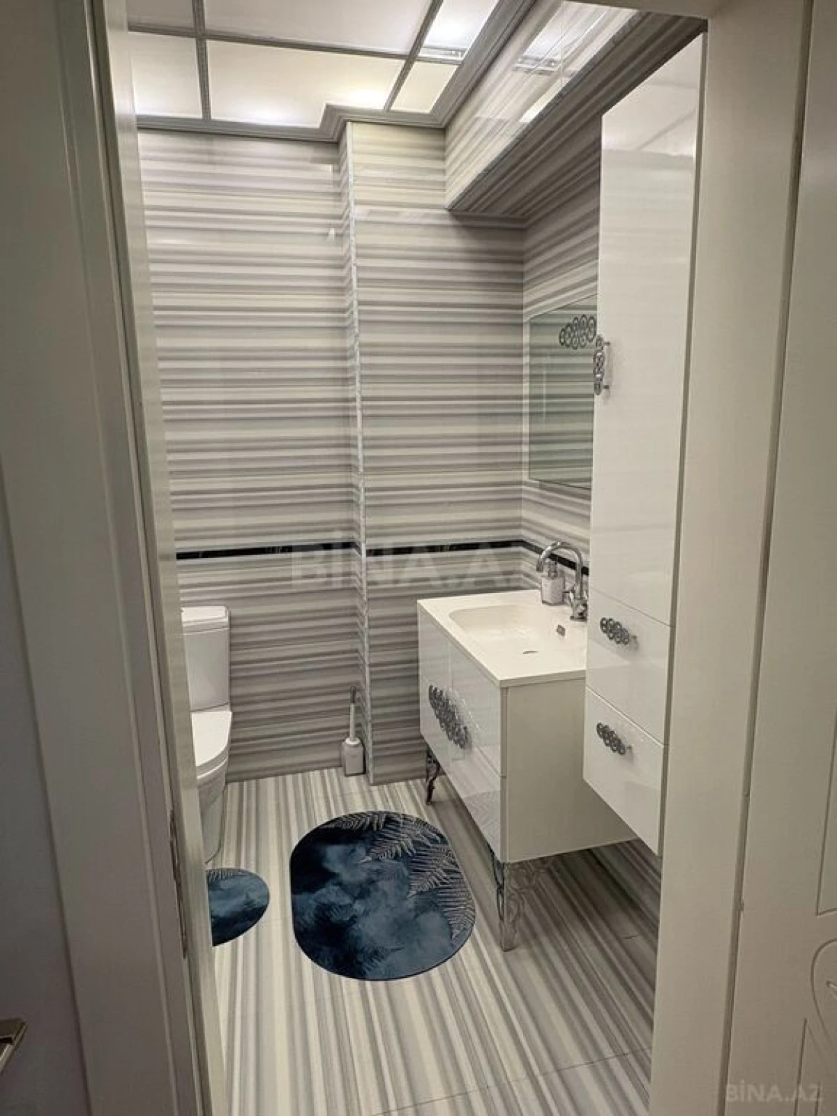 Satılır 4 otaqlı mənzil 170.5 m²