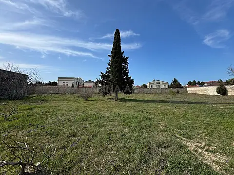 Satılır torpaq sahəsi 24 m²