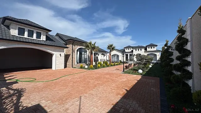 Satılır 5 otaqlı həyət evi 250 m² — Bakı, Şüvəlan 5 otaq 250.00 m²