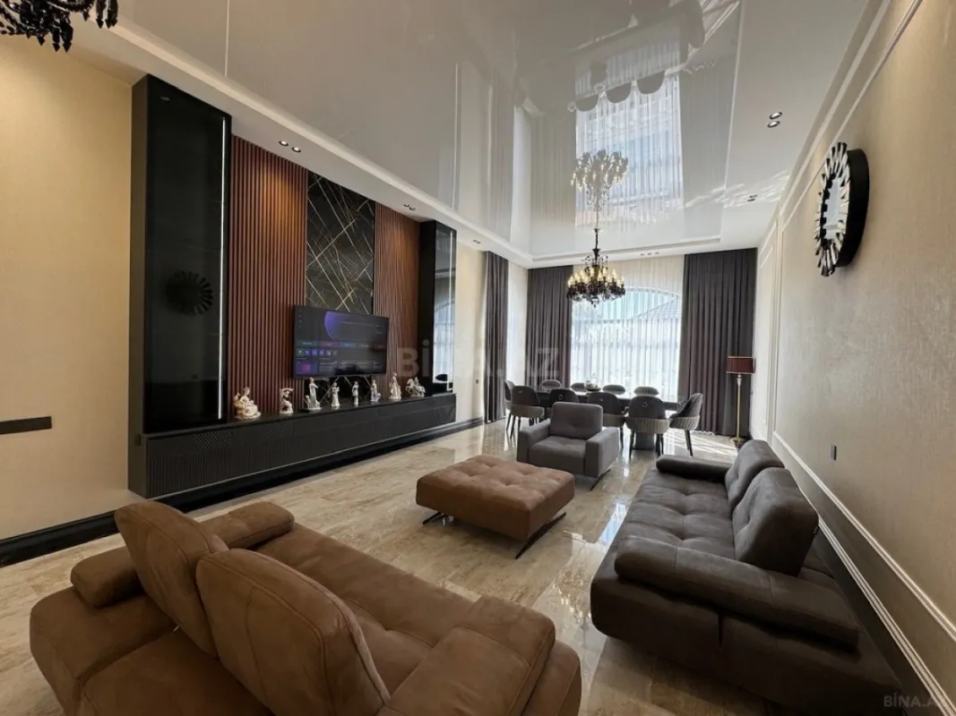 Satılır 5 otaqlı həyət evi 250 m²