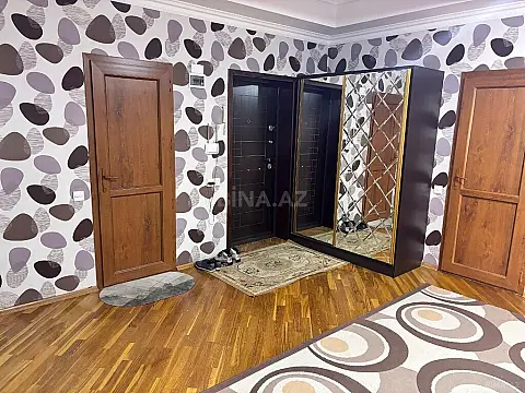 Satılır 3 otaqlı mənzil 98 m²