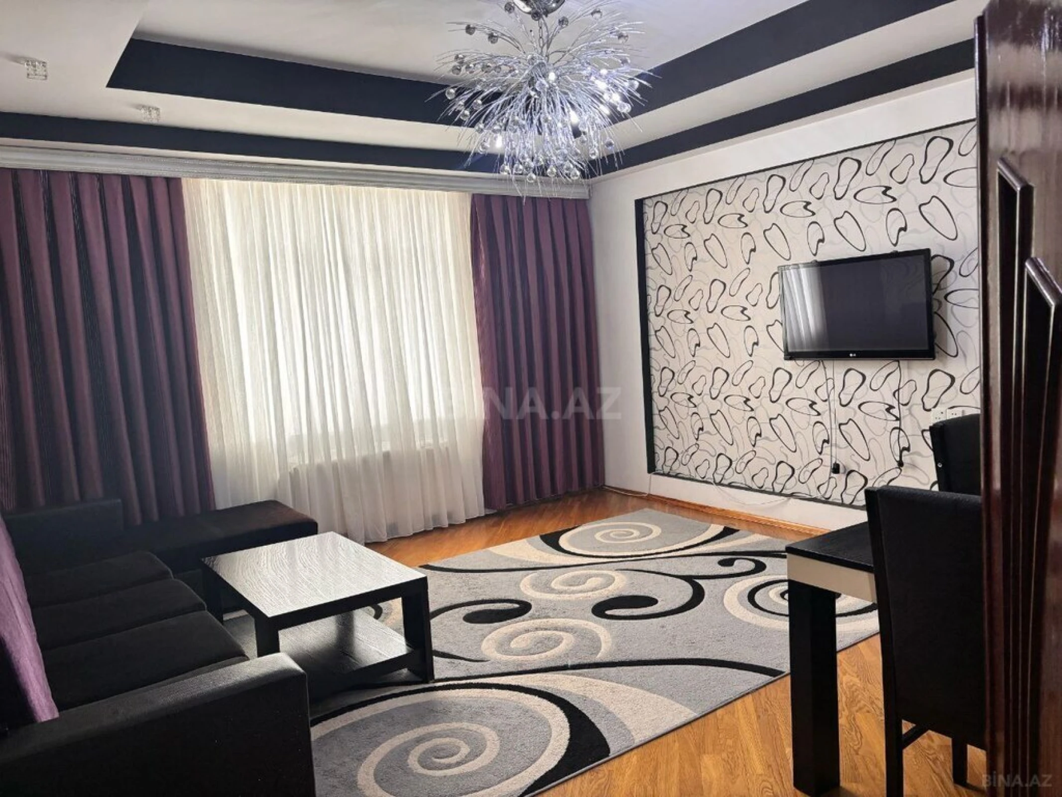 Satılır 3 otaqlı mənzil 98 m²