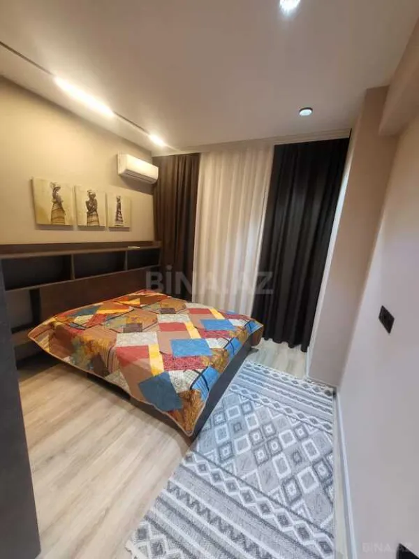 Kirayə verilir 2 otaqlı mənzil 82 m²