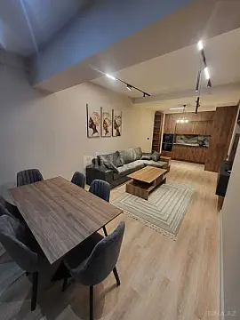 Kirayə verilir 2 otaqlı mənzil 82 m²