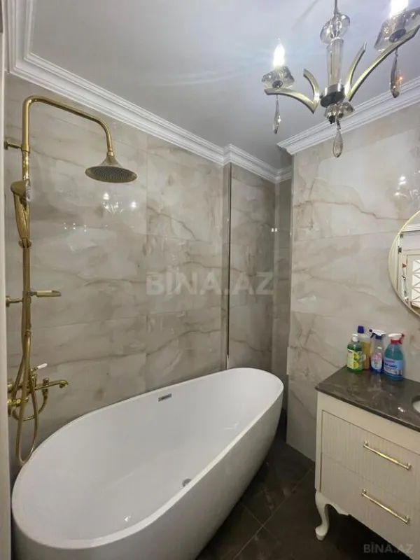 Kirayə verilir 3 otaqlı ofis 130 m²