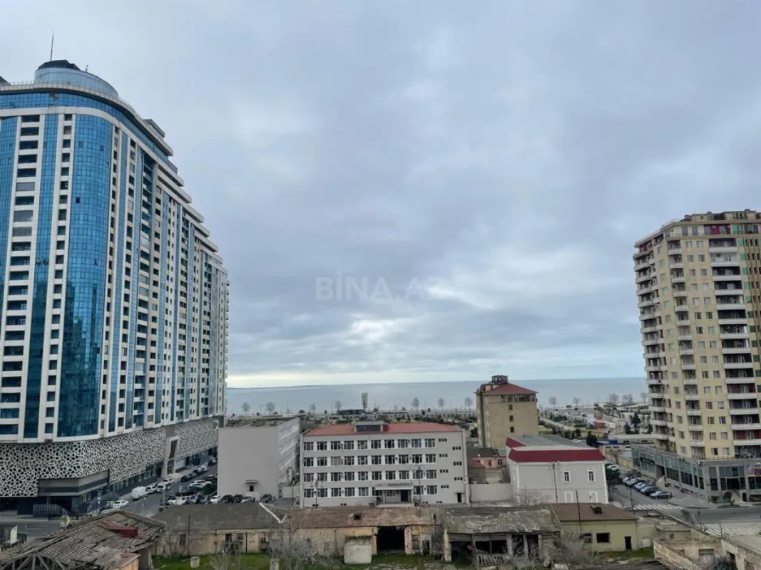 Kirayə verilir 3 otaqlı ofis 130 m²