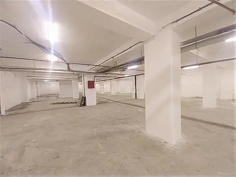 Kirayə verilir obyekt 855 m²