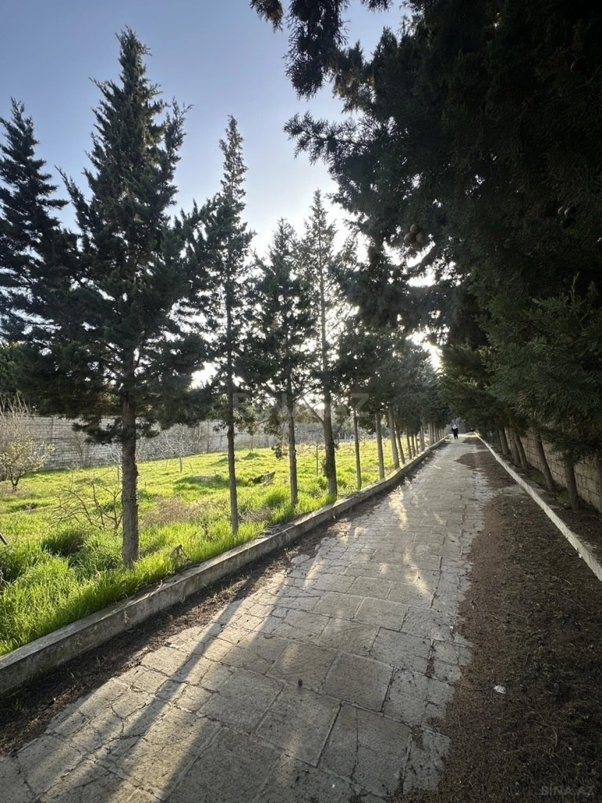 Satılır torpaq sahəsi 16 m²