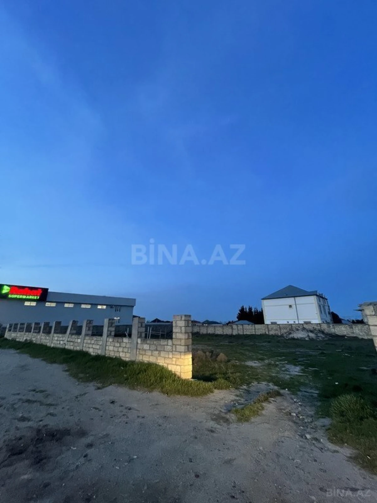 Kirayə verilir torpaq sahəsi 24 m²