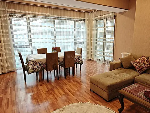 Satılır 3 otaqlı mənzil 113 m²