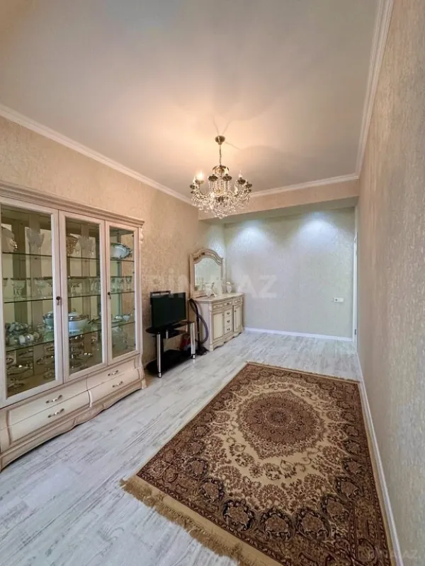 Satılır 2 otaqlı mənzil 55 m²