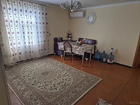 Satılır 3 otaqlı həyət evi 170 m²