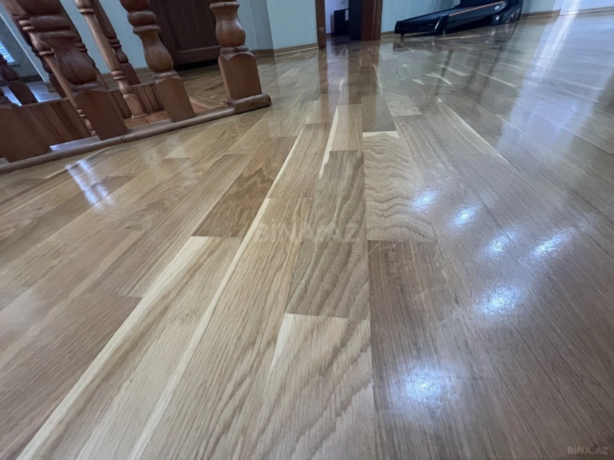 Satılır 5 otaqlı həyət evi 285 m²