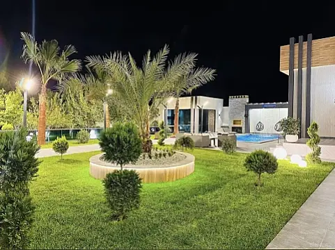 Kirayə verilir 5 otaqlı həyət evi 240 m²