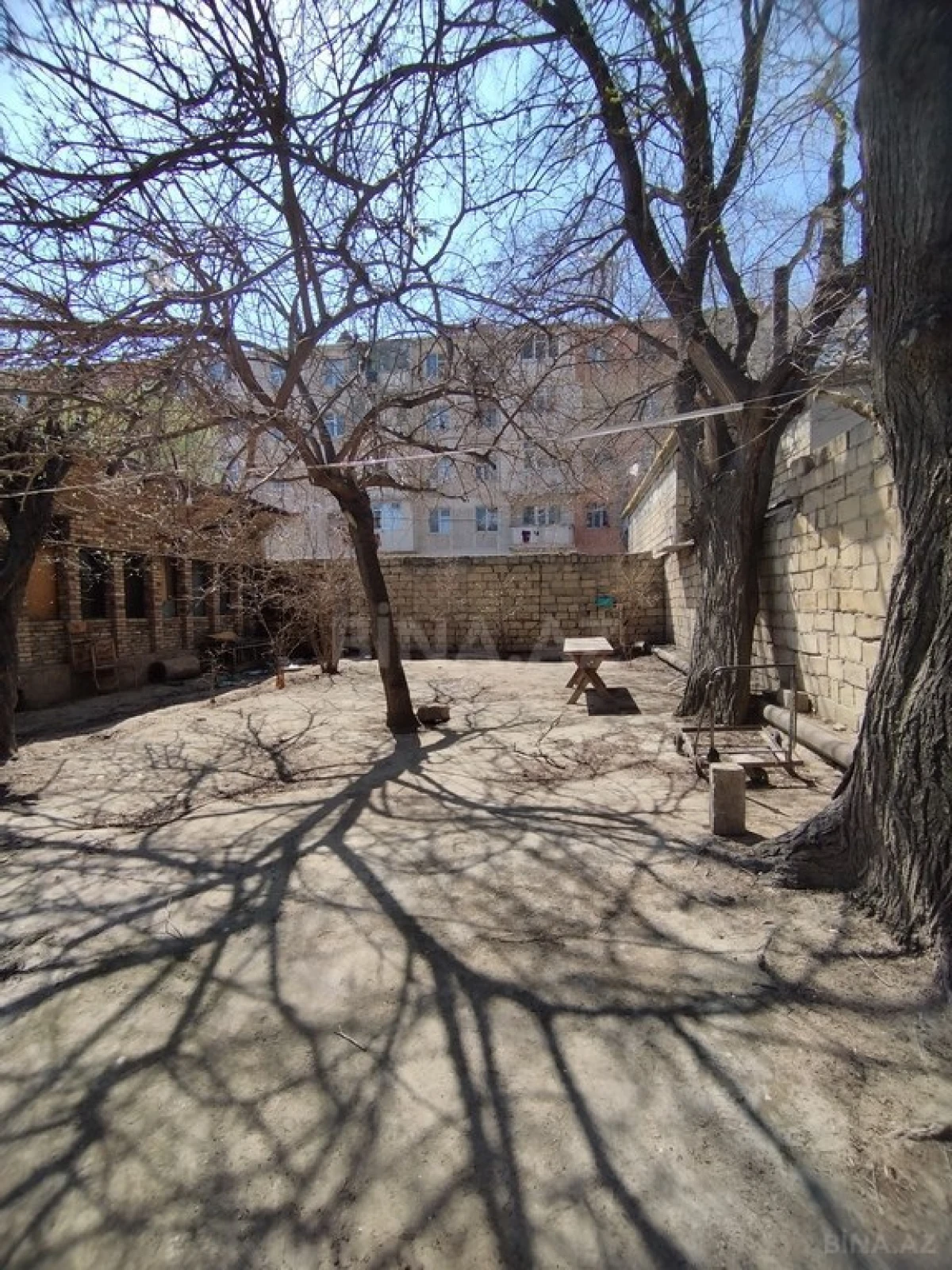 Satılır torpaq sahəsi 10 m²