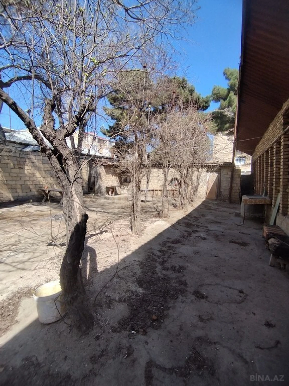 Satılır torpaq sahəsi 10 m²