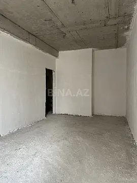 Satılır 2 otaqlı mənzil 93 m²