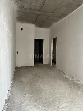 Satılır 2 otaqlı mənzil 93 m²