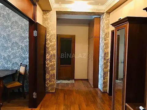 Kirayə verilir 3 otaqlı mənzil 93 m²