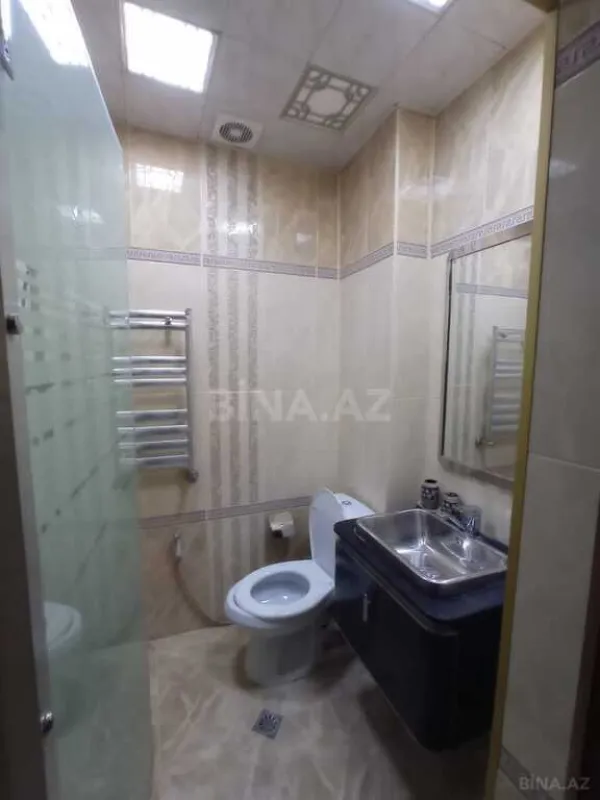 Satılır 2 otaqlı mənzil 82.7 m²