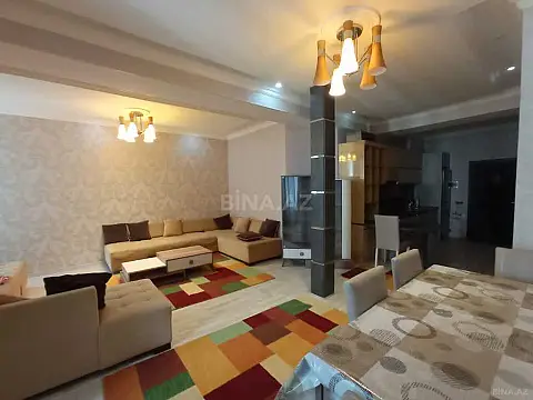 Satılır 2 otaqlı mənzil 82.7 m²