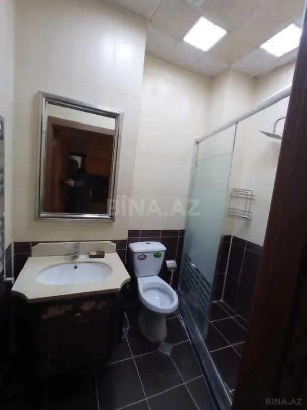 Satılır 2 otaqlı mənzil 82.7 m²