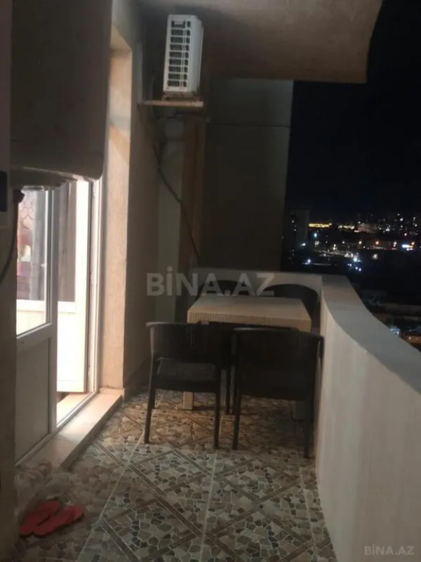 Satılır 2 otaqlı mənzil 82.7 m²