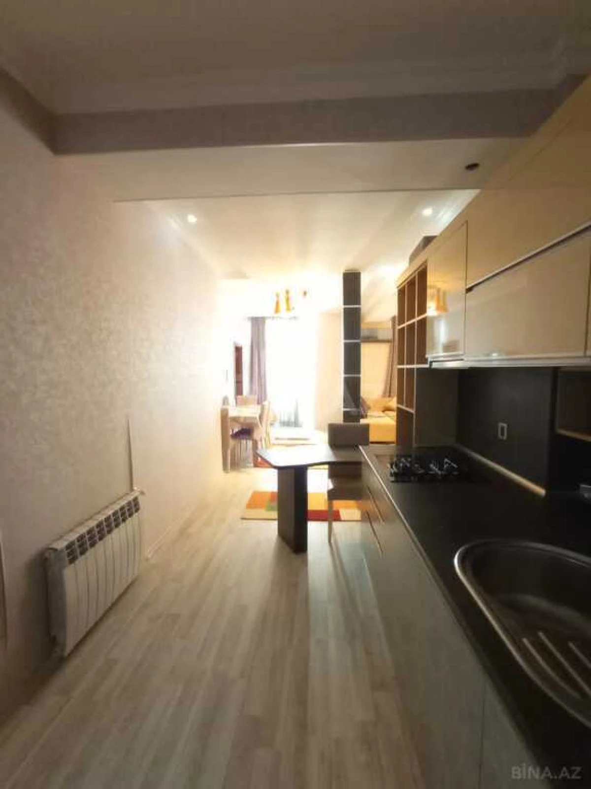 Satılır 2 otaqlı mənzil 82.7 m²