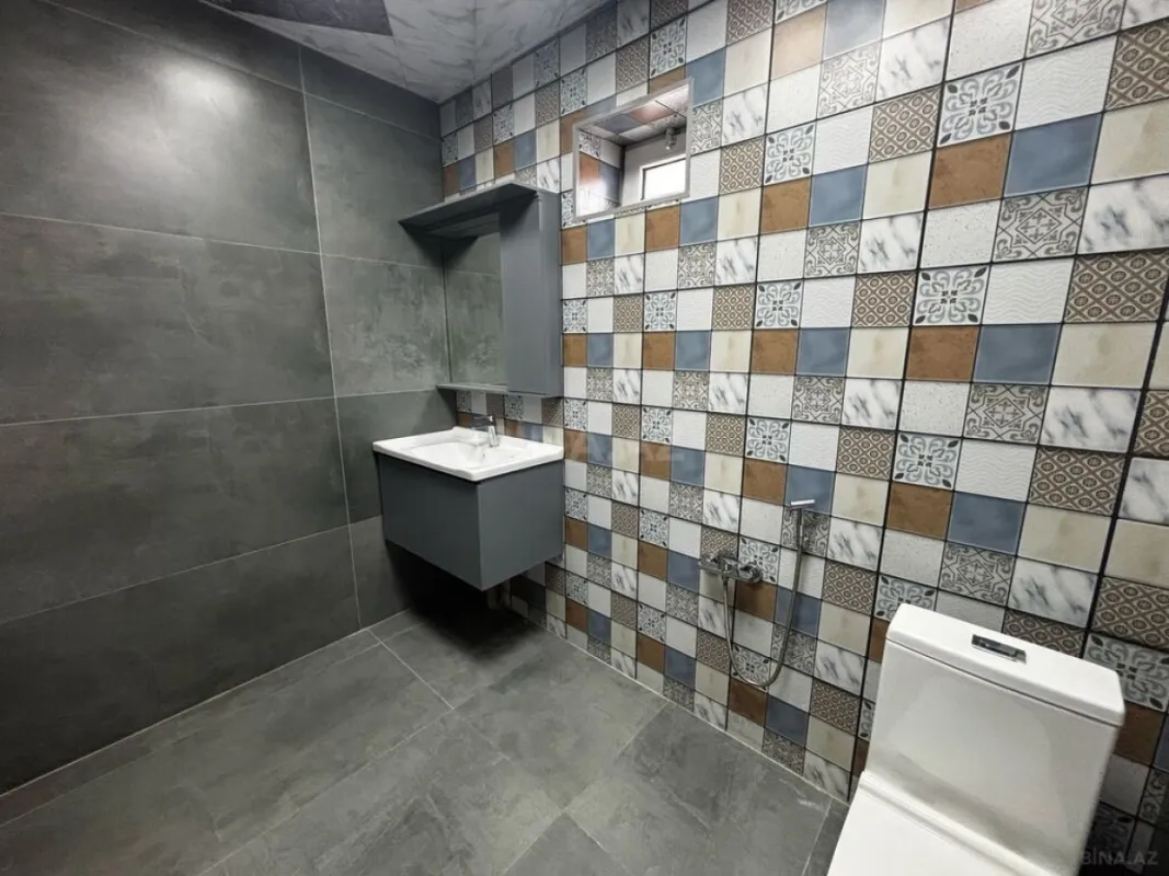 Satılır 4 otaqlı həyət evi 150 m²