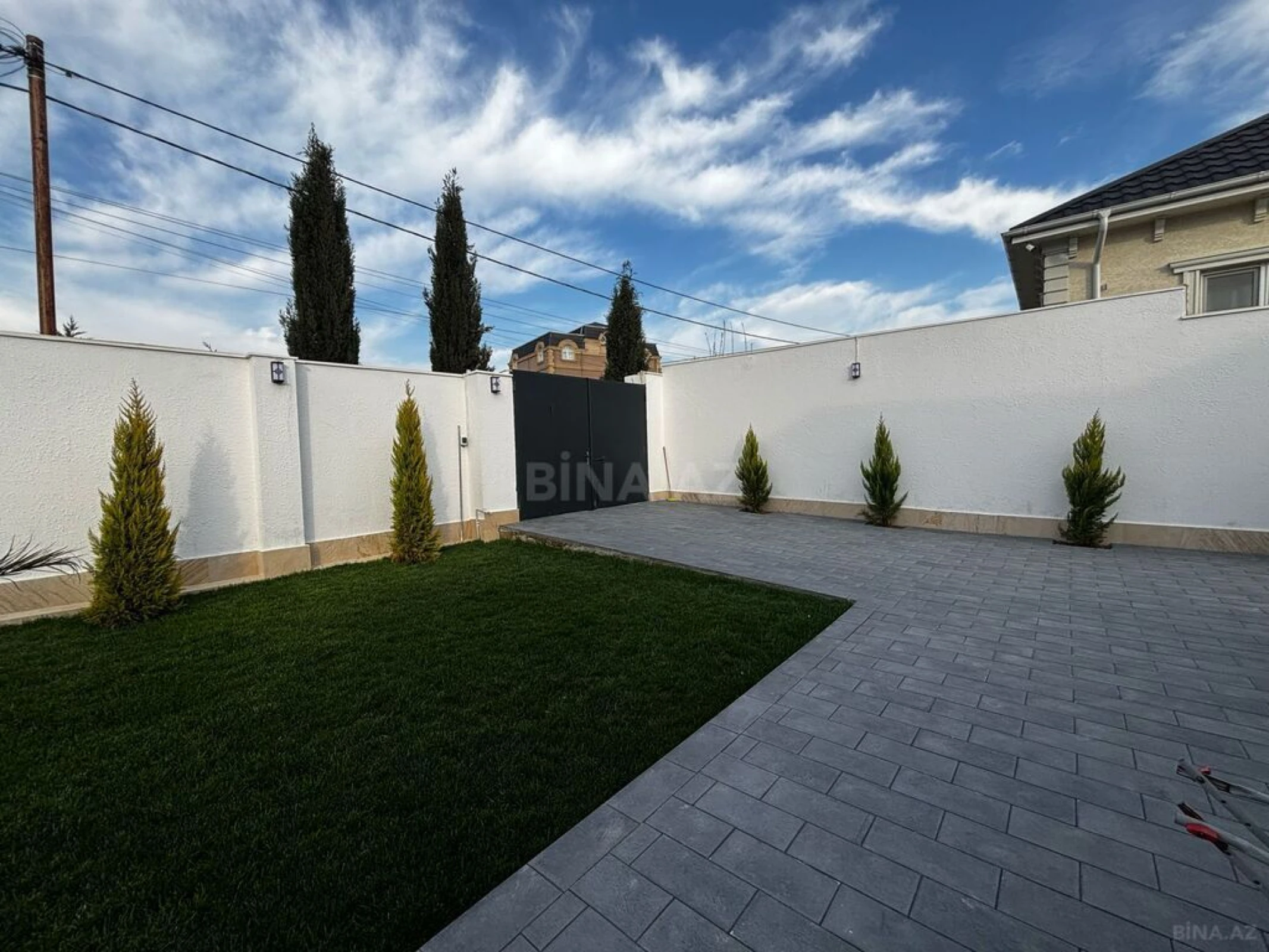 Satılır 4 otaqlı həyət evi 150 m²