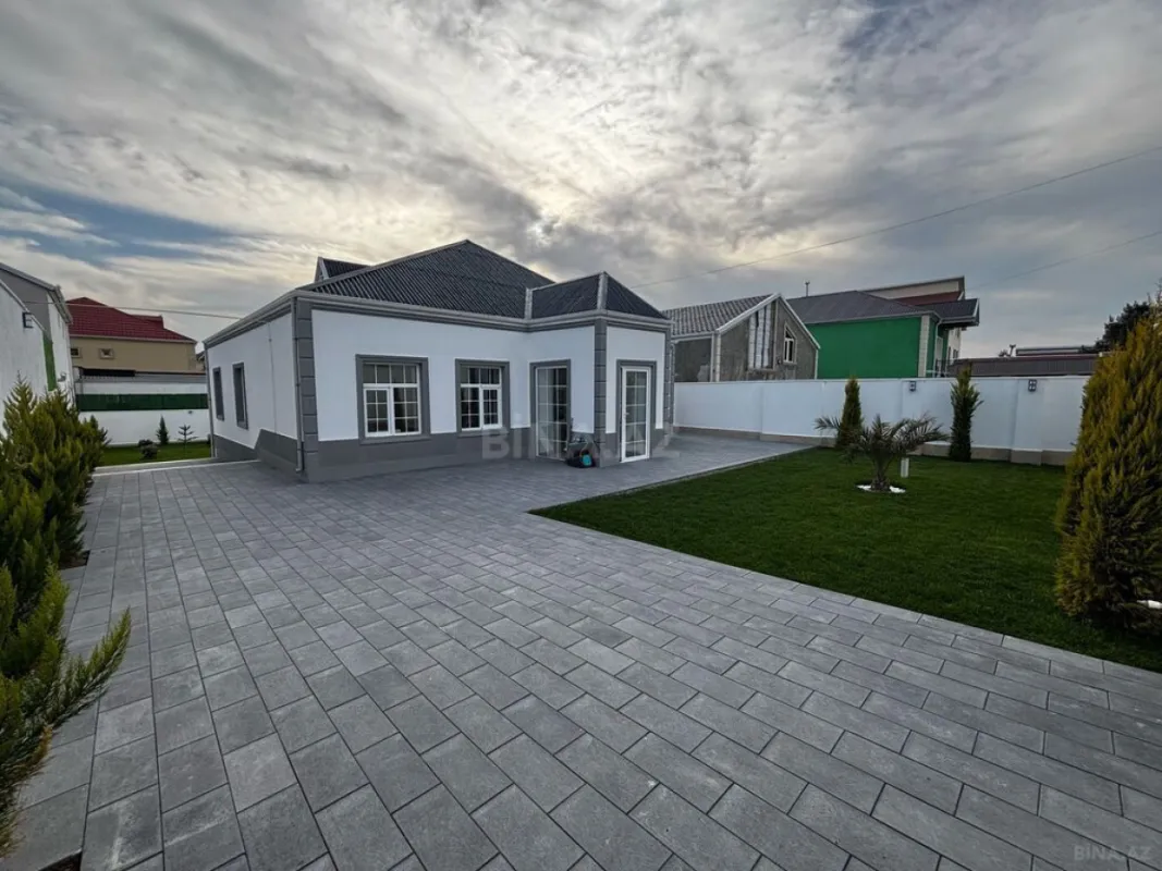 Satılır 4 otaqlı həyət evi 150 m²