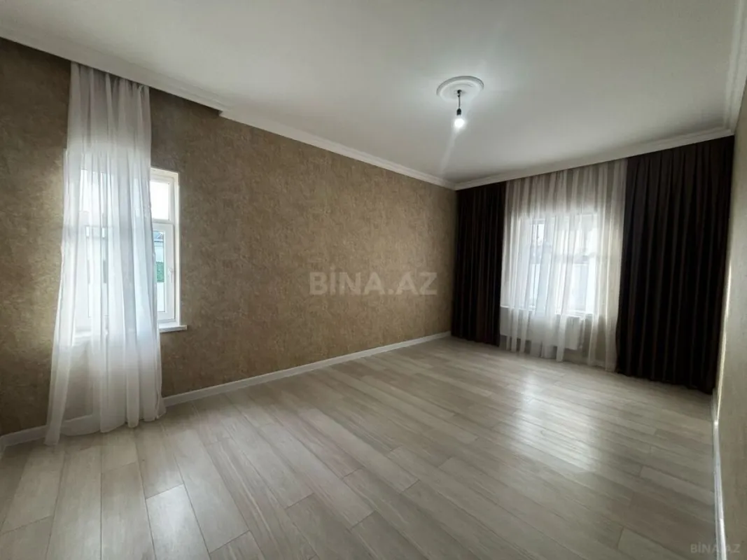 Satılır 4 otaqlı həyət evi 150 m²