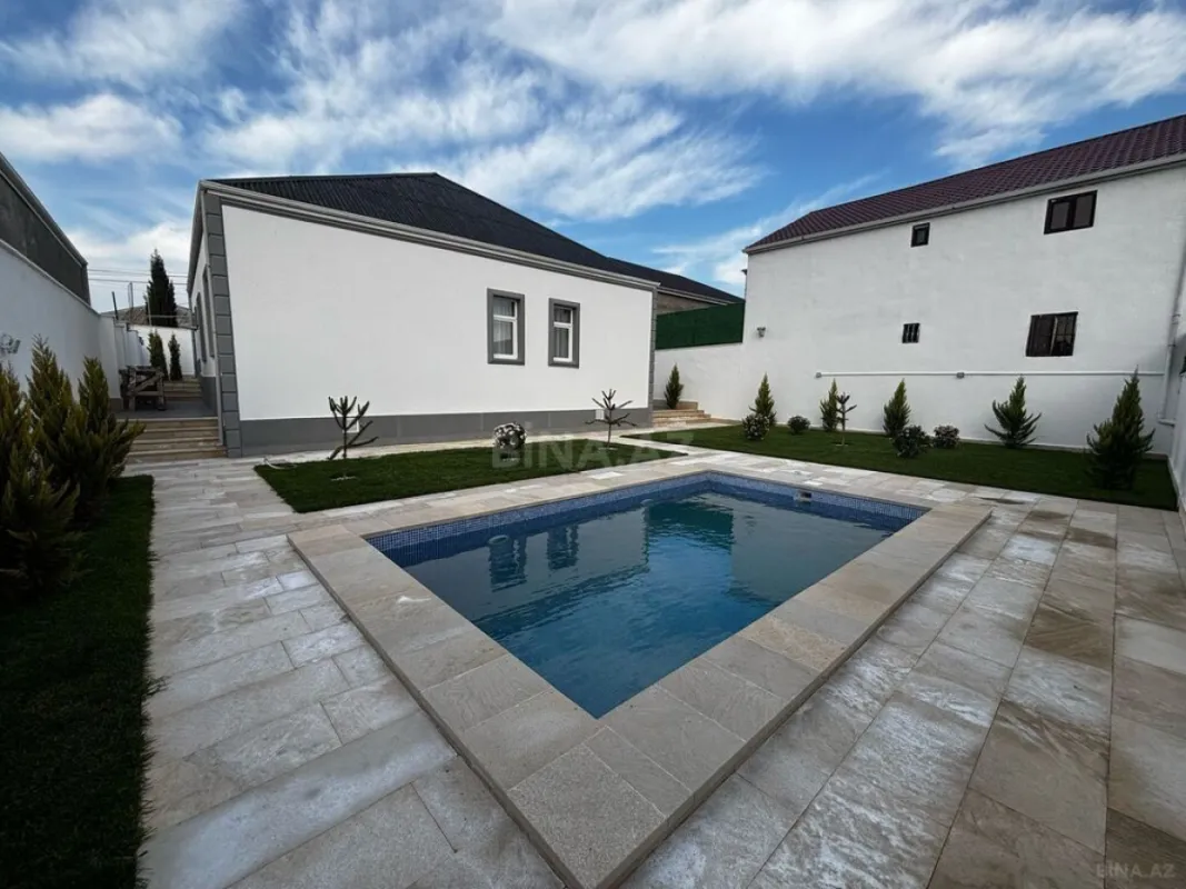 Satılır 4 otaqlı həyət evi 150 m²