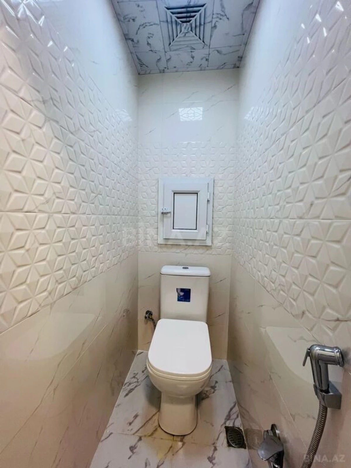 Satılır 2 otaqlı mənzil 60 m²