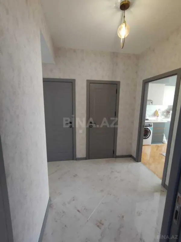 Satılır 3 otaqlı mənzil 97 m²