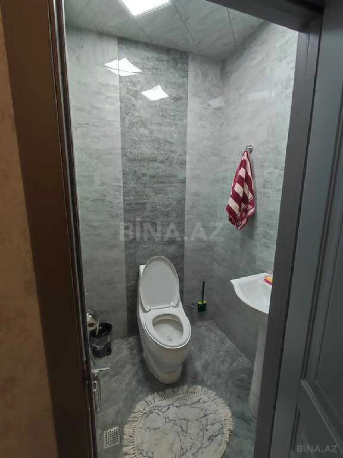 Satılır 3 otaqlı mənzil 97 m²