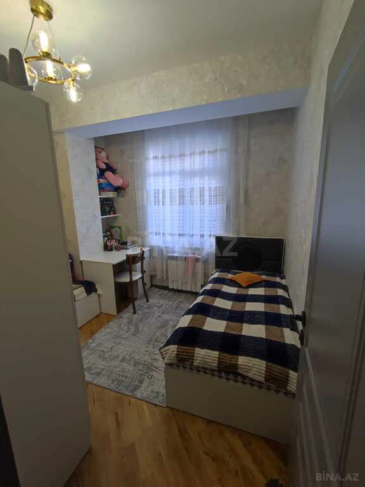 Satılır 3 otaqlı mənzil 97 m²