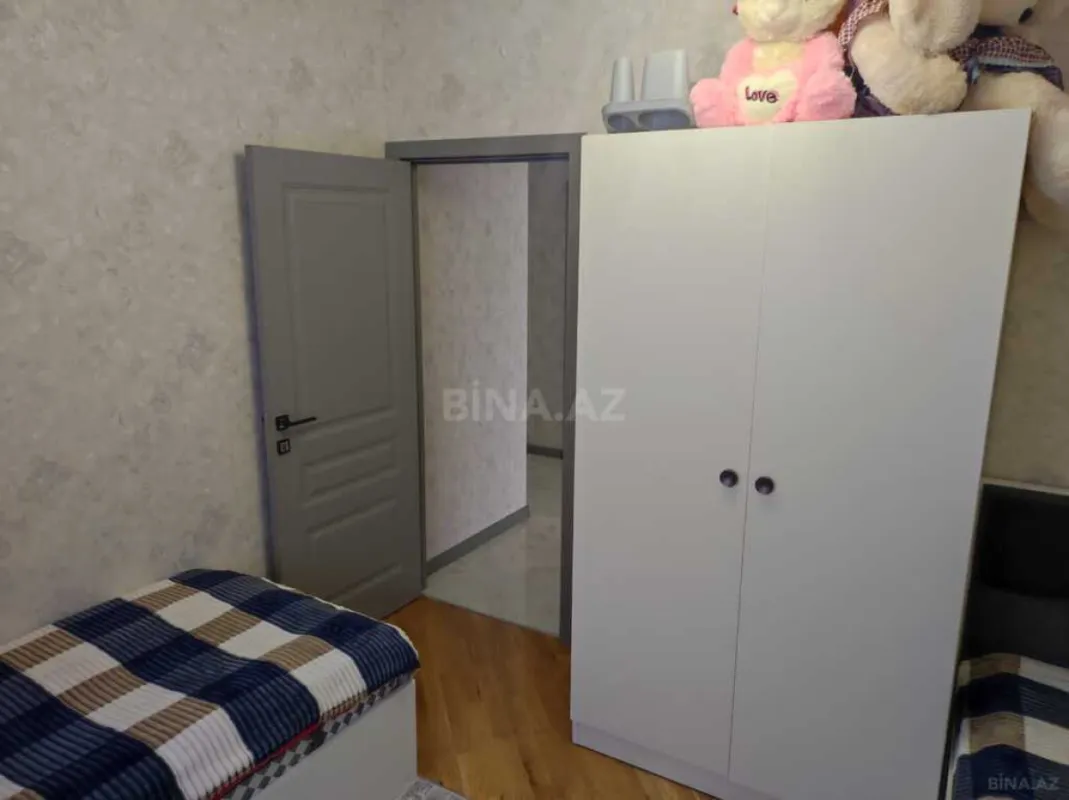 Satılır 3 otaqlı mənzil 97 m²
