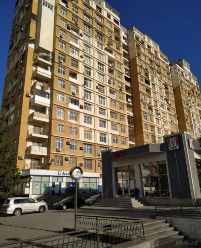 Satılır 3 otaqlı mənzil 120 m²