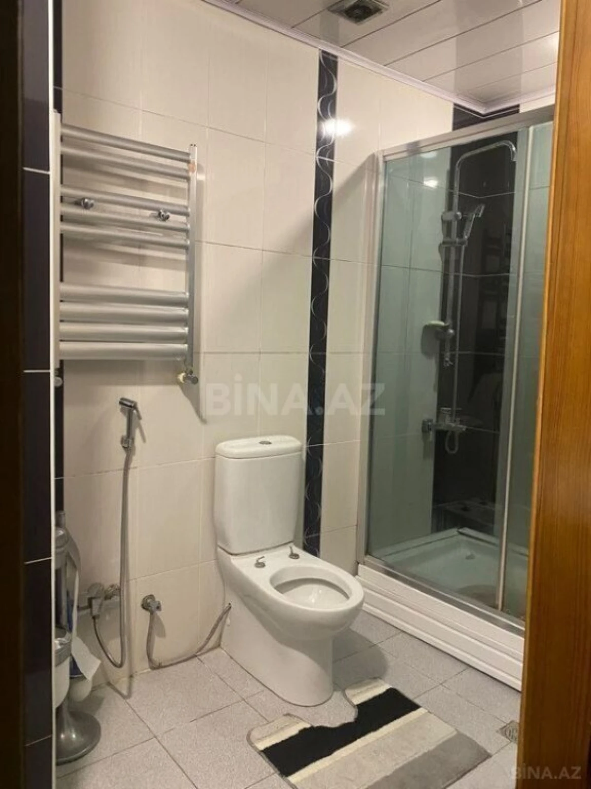 Satılır 3 otaqlı mənzil 120 m²