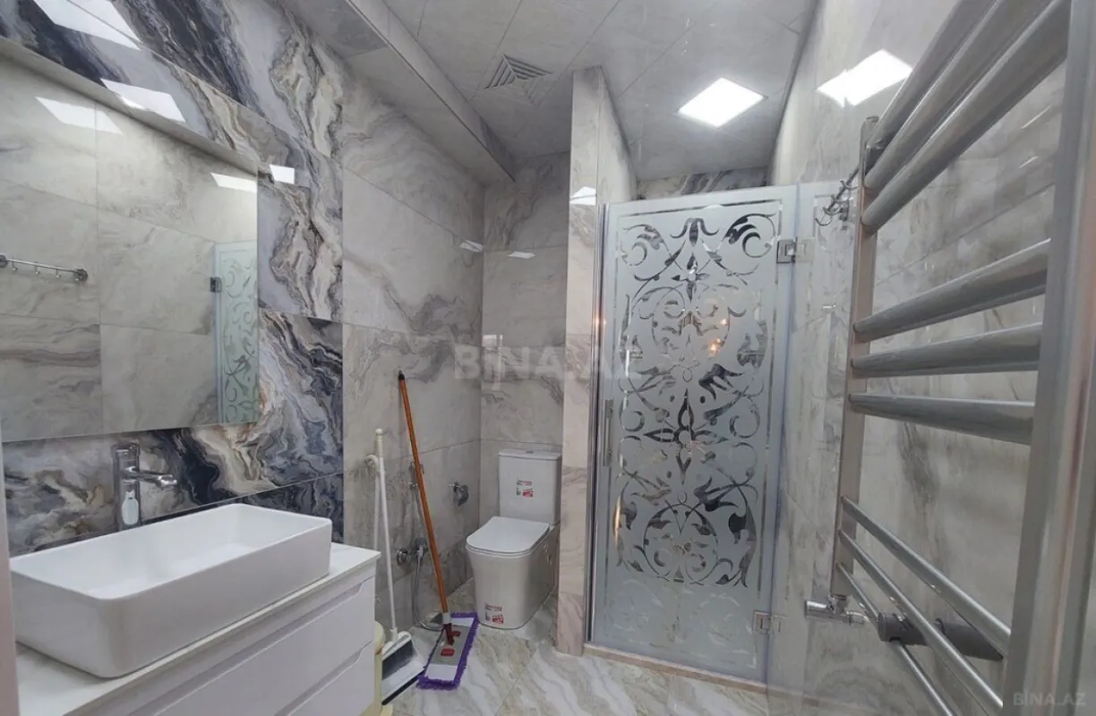 Satılır 2 otaqlı mənzil 95.5 m²