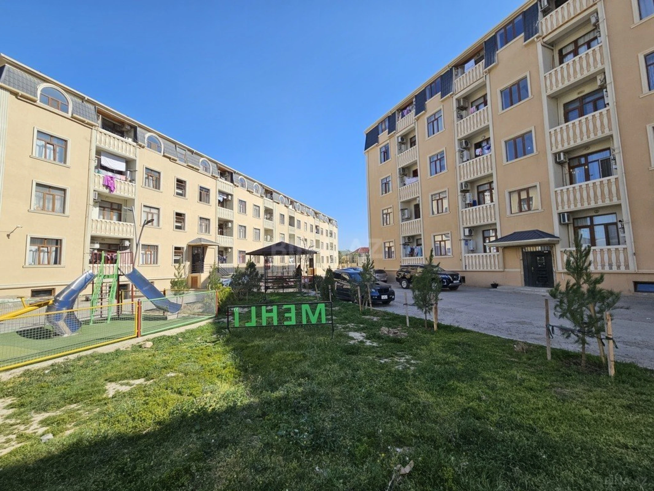 Satılır 2 otaqlı mənzil 51 m²