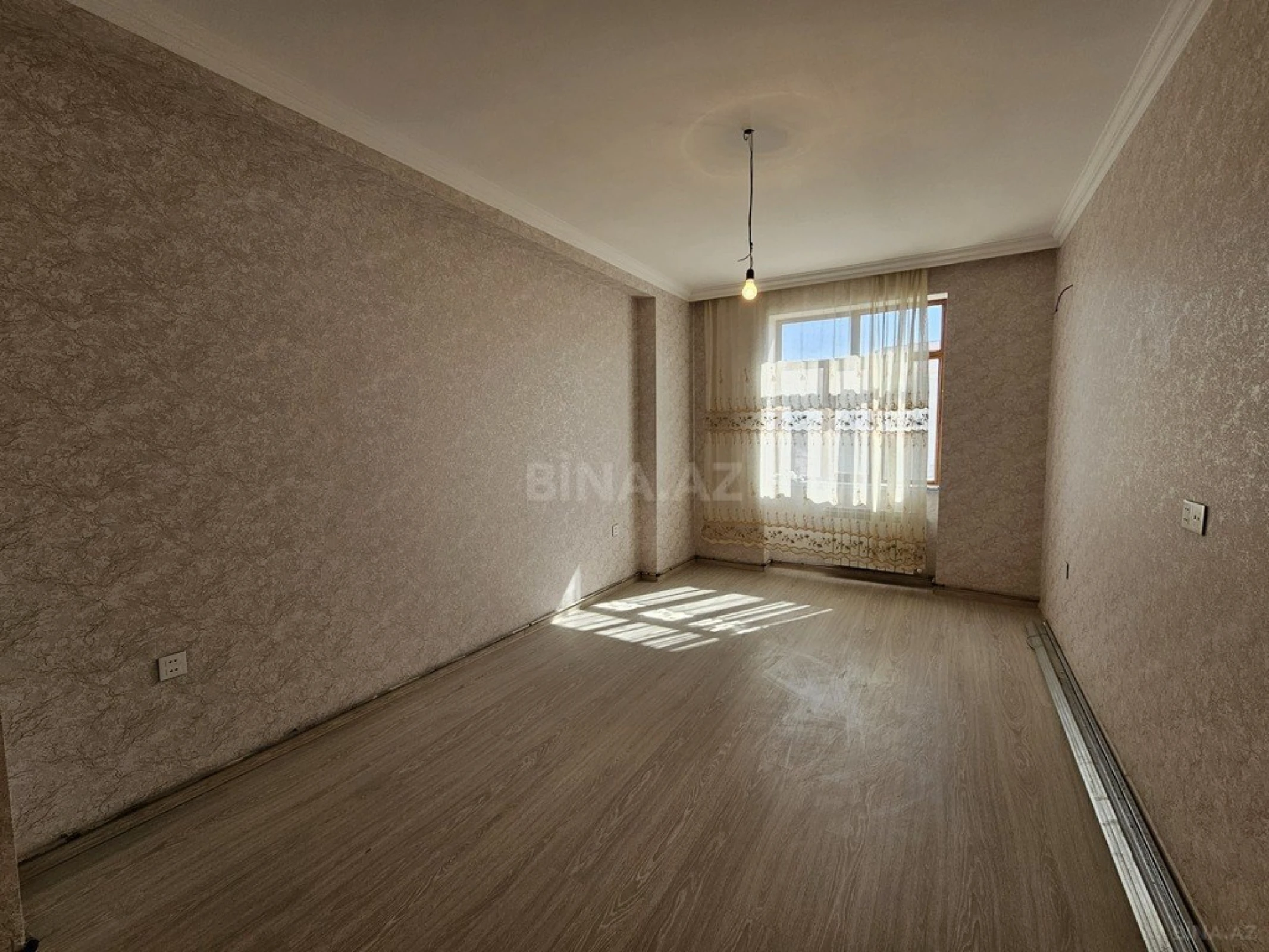 Satılır 2 otaqlı mənzil 51 m²