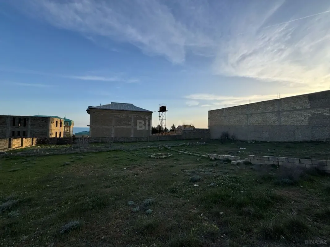 Satılır torpaq sahəsi 610 m²