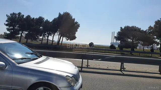 Satılır torpaq sahəsi 610 m²