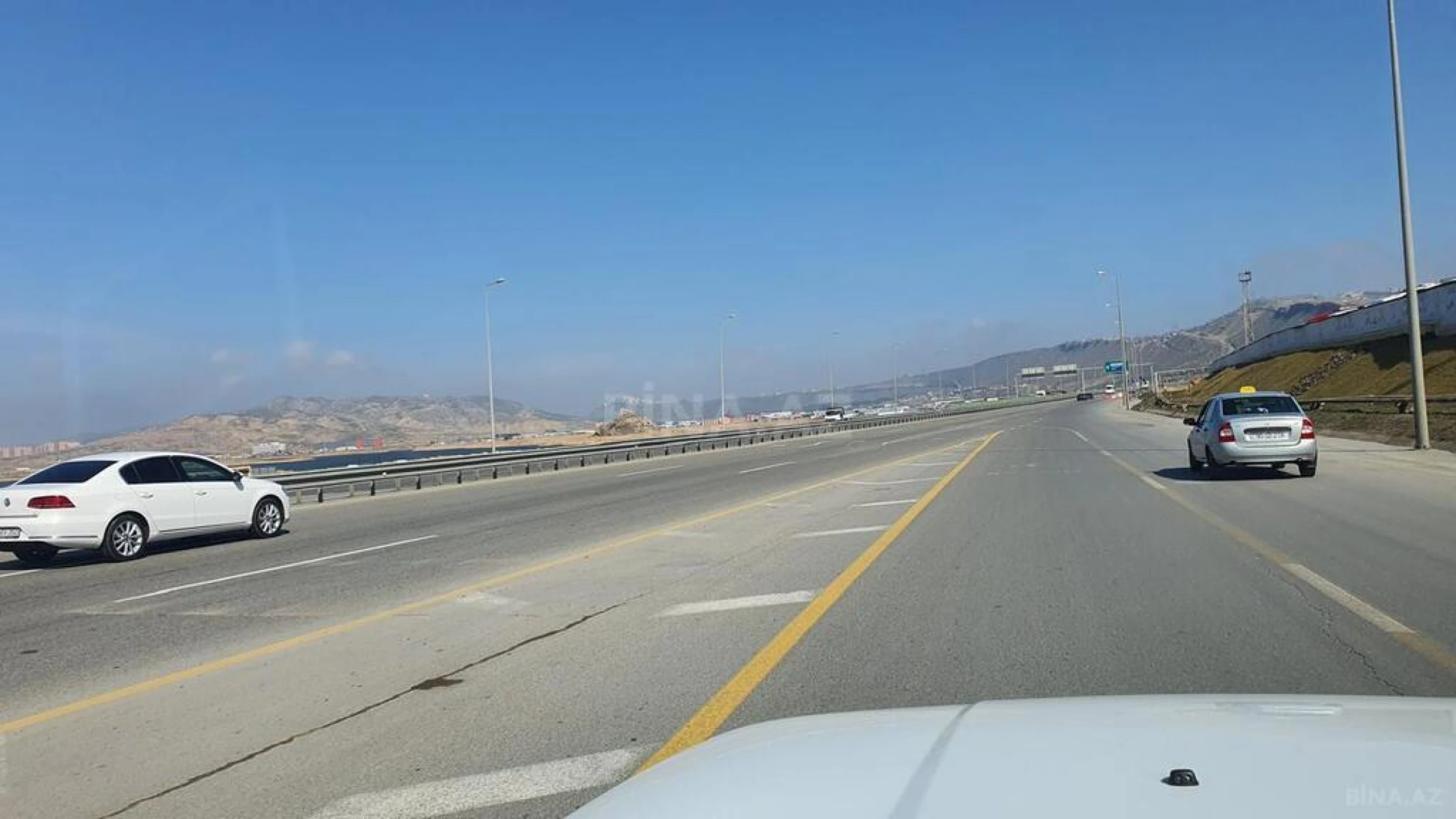 Satılır torpaq sahəsi 610 m²