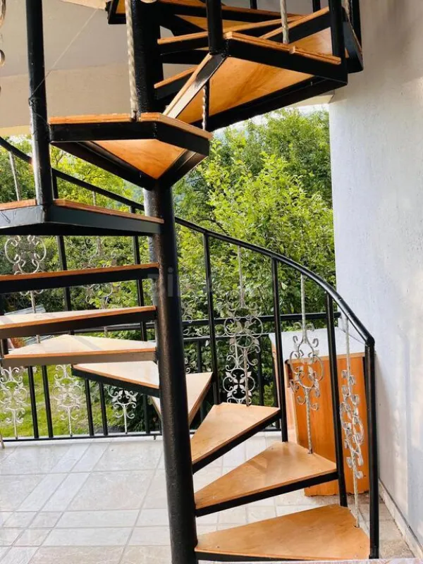 Kirayə verilir 4 otaqlı həyət evi 120 m²